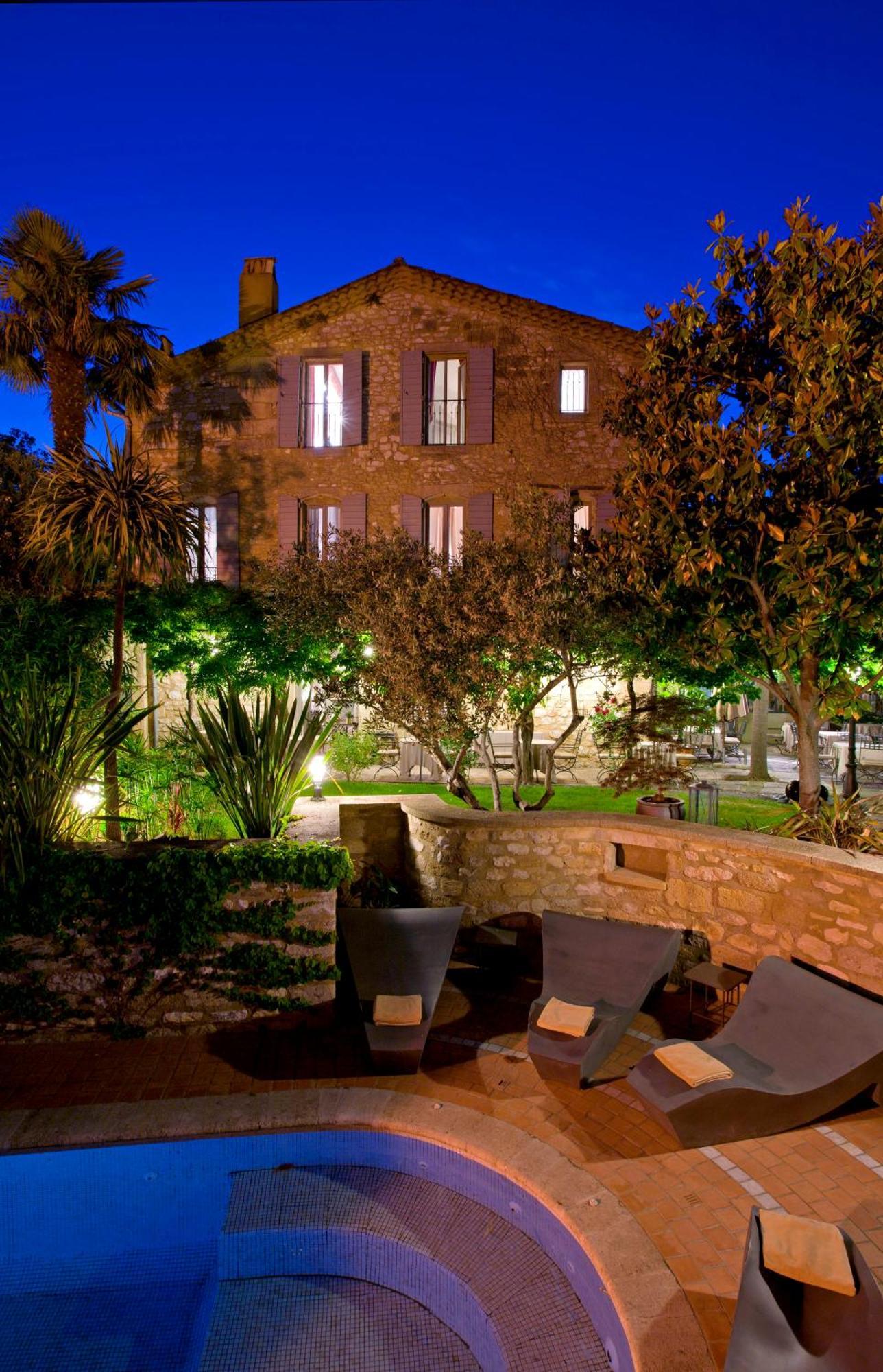 Le Castellas Hotel & Spa - Teritoria Collias Экстерьер фото